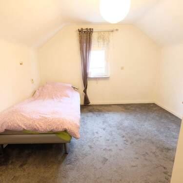 Schlafen 1.OG rechts hinten - 