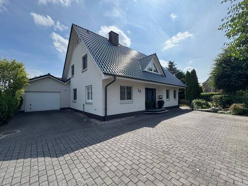 Vordere Hauseinsicht - 