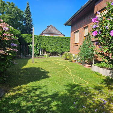 Garten 2 - 7 Zimmer Einfamilienhaus in Hamburg