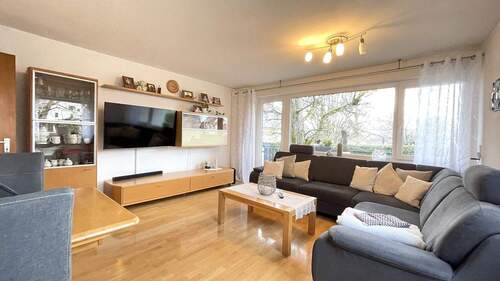 Wohn- und Esszimmer - 