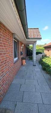 Eingangsbereich - Schönes Einfamilienhaus, BJ 2005