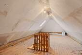 Spitzboden 15,87m² - 