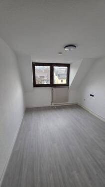 WE 04-17.jpg - 