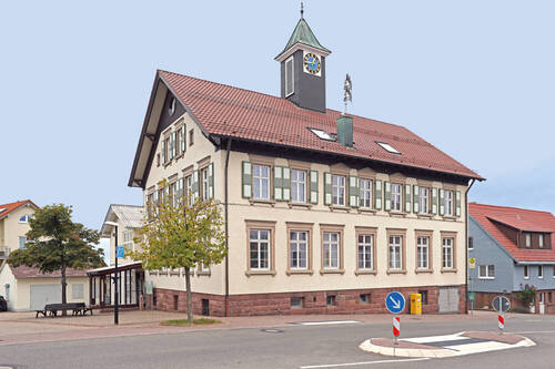Impression - Etagenwohnung mit 127,50 m² in Engelsbrand / Salmbach zum Kaufen