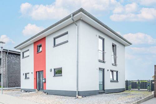 WWW.BOUWENS.DE - 5 Zimmer Einfamilienhaus in Gangelt / Birgden