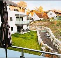 Moderne, zentral gelegene 3-Zimmer-Wohnung mit Balkon, EBK, TG-Stellplatz und Aufzug - Renchen (Stadt) Stadtgebiet