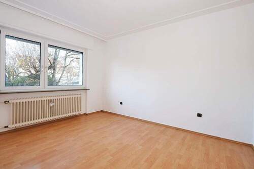 Alle Räume mit Laminatboden - 