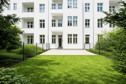 Terrasse und Garten - Xantener Luxury Carré: sanierte Wohnung mit Privatgarten