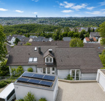 Außergewöhnliche 2,5-Zimmer-Split-Level-Wohnung mit privatem Garten und traumhafter Aussicht - Stuttgart Vaihingen