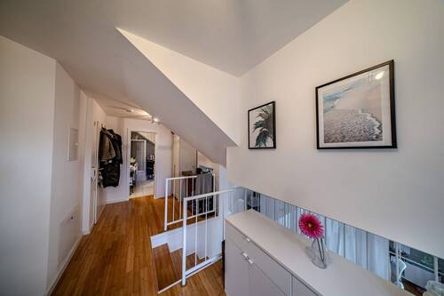 Weinbergweg-02.jpg - Etagenwohnung mit 62,40 m&sup2; in Stuttgart zum Kaufen