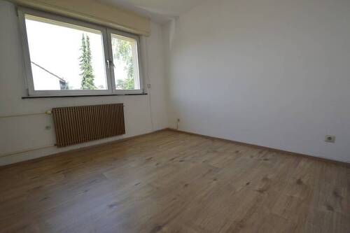 Zimmer 2 - 