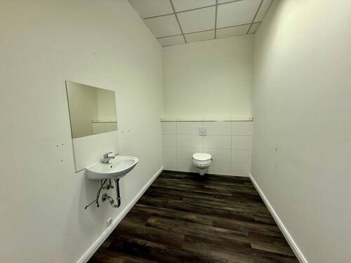 Behinderten-WC - 