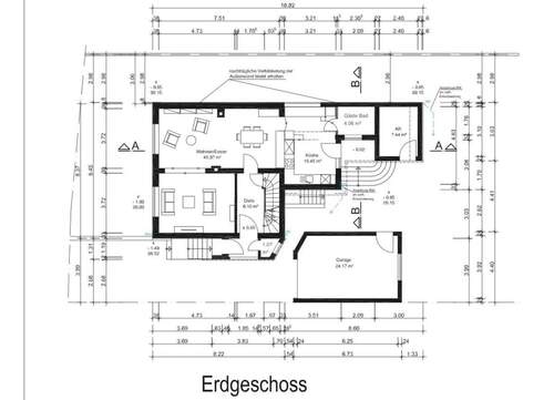 ERDGESCHOSS - 