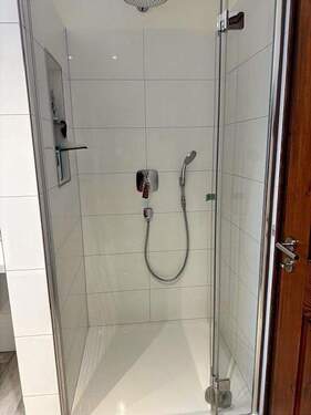 Badezimmer_EG Dusche Bodentief - 