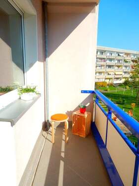 Balkon (Beispiel) - Etagenwohnung mit 70,40 m&sup2; in Görlitz zur Miete