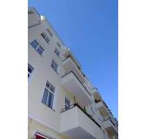 Nahe Volkspark: vermietete, ruhige ETW mit Süd-Balkon - Berlin Friedrichshain