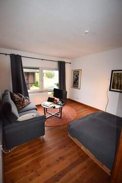 Wohnzimmer - 2 Zimmer Etagenwohnung zur Miete in Moorrege