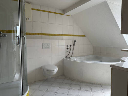 Badezimmer Wohnung DG - 