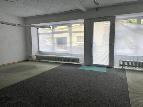 Verkaufsraum EG - 1 Zimmer Gewerbeobjekt (Büro, Produktion, Verkauf) in Baumholder