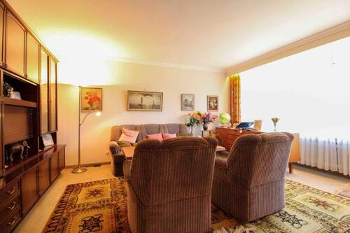 Wohnzimmer - Etagenwohnung mit 68,30 m&sup2; in Cuxhaven zum Kaufen