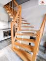Treppe zum OG - 3 Zimmer Etagenwohnung in Annaberg-Buchholz