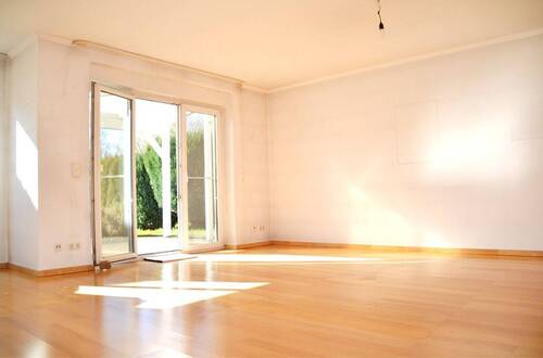 EG Wohn- und Esszimmer - 