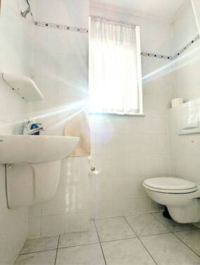 EG Gäste-Dusch-Bad - 