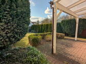 Terrasse mit Pergola - 