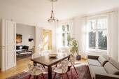 Esszimmer - Zwischen Geschichte und Gegenwart - Elegante Altbauwohnung in Berlin-Mitte