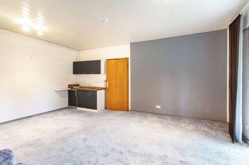 Schlafzimmer mit Küchenzeile - original - 