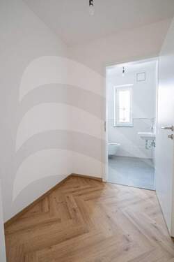 Eingang / Gäste-WC - 