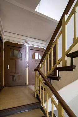 Treppenhaus - Etagenwohnung mit 51,30 m&sup2; in Berlin zum Kaufen