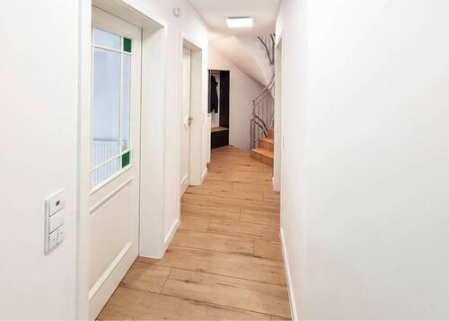 Eingangsbereich Einliegerwohnung - 