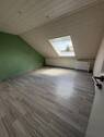 Kinderzimmer 1 - 4 Zimmer Etagenwohnung zum Kaufen in Bruchköbel