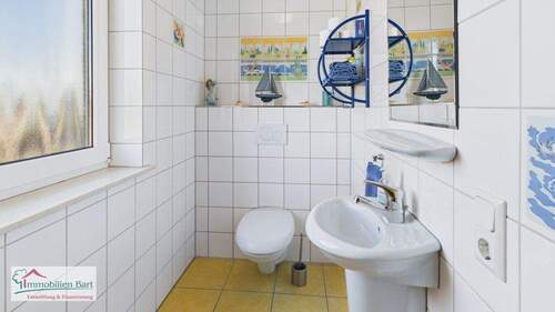 Gäste-WC EG - 5 Zimmer Einfamilienhaus zum Kaufen in Temmels