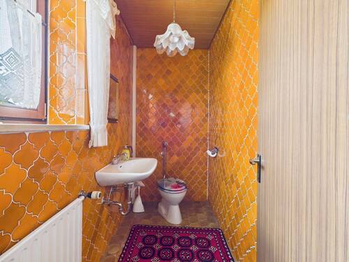 Gäste-WC Erdgeschoss - 