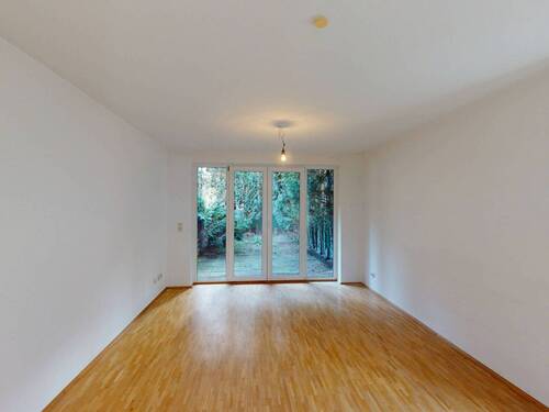 Ansicht I: Wohn- und Esszimmer - Schönes 3-Zimmer-Reihenhaus mit TERRASSE, BALKON und EBK und Keller