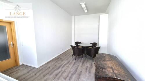 Erster Raum Eingang - 2 Zimmer Büro zur Miete in Neustadt am Rübenberge