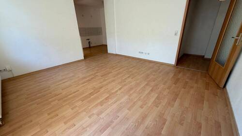 IMG_0157 - 3 Zimmer Etagenwohnung zur Miete in Chemnitz