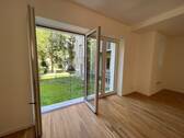 Blick zum Hof.JPG - 