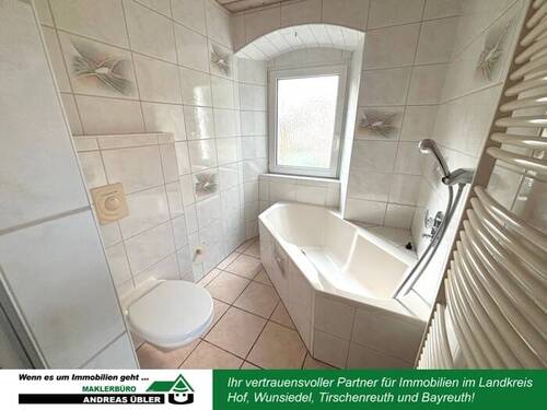 Bad - 5 Zimmer Einfamilienhaus in Schirnding