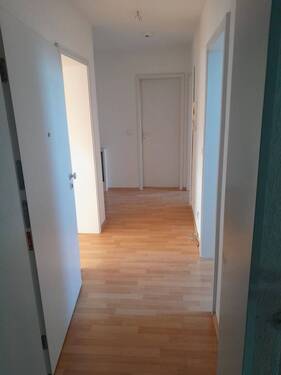 Wohnungsflur - 2 Zimmer Etagenwohnung in Naumburg (Saale)