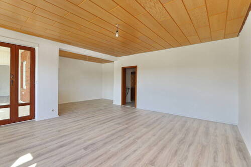 Wohn- und Esszimmer - 