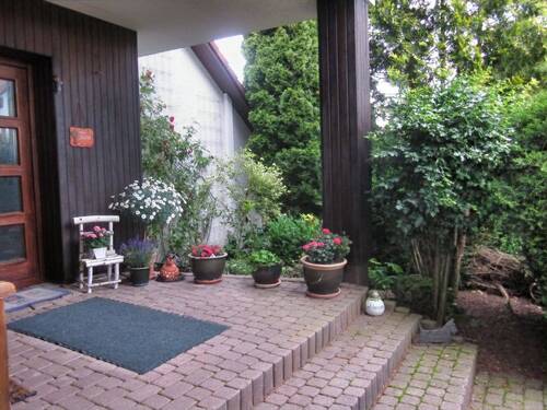 Eingang - Einfamilienhaus mit 264,00 m&sup2; in Auerbach zum Kaufen