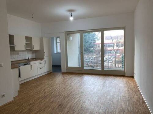 Modernes Wohnen mit offener Küche - Etagenwohnung mit 59,50 m² in Chemnitz zur Miete