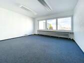 Büro mit Fensterfront - Büro mit 154,00 m&sup2; in Langenfeld (Rheinland) zur Miete