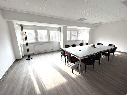 IMG_3686.jpg - Vermietung von Büroflächen in Gewerbegebiet in ChemnitzSüd