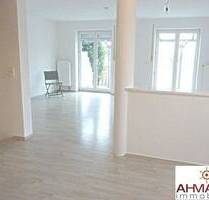 **Sehr schönes Familienobjekt - Doppelhaushälfte mit Garten in ruhiger Lage** - Schirmitz