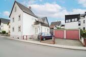 Haus Straßenansicht - 