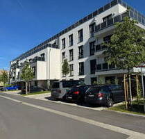 Stilvolle, neuwertige 4-Zimmer-EG-Wohnung mit luxuriöser Innenausstattung mit EBK in Fürth